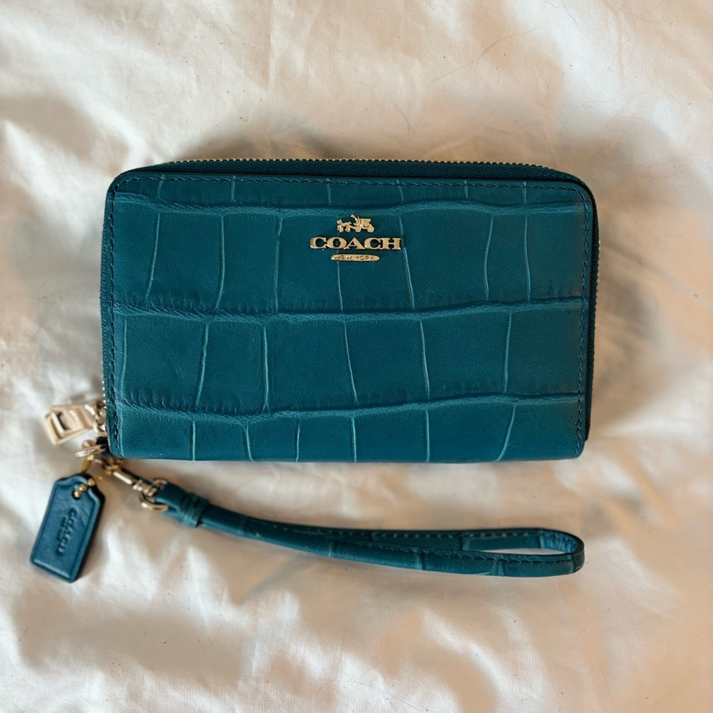 Coach Embossed Croc double zip phone wallet 63104